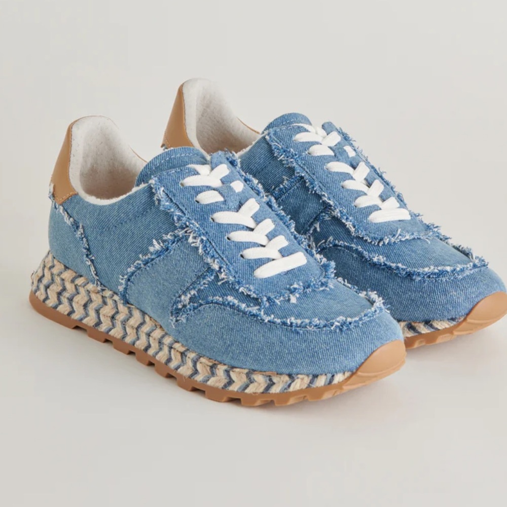 Dolce vita denim sneakers Nwt